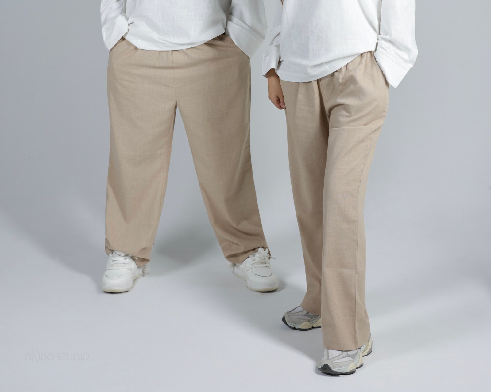 evoto-18 Beige Linen Trousers - Image 1